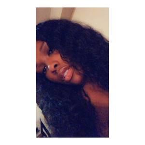 Meet your Posher, Jeanette